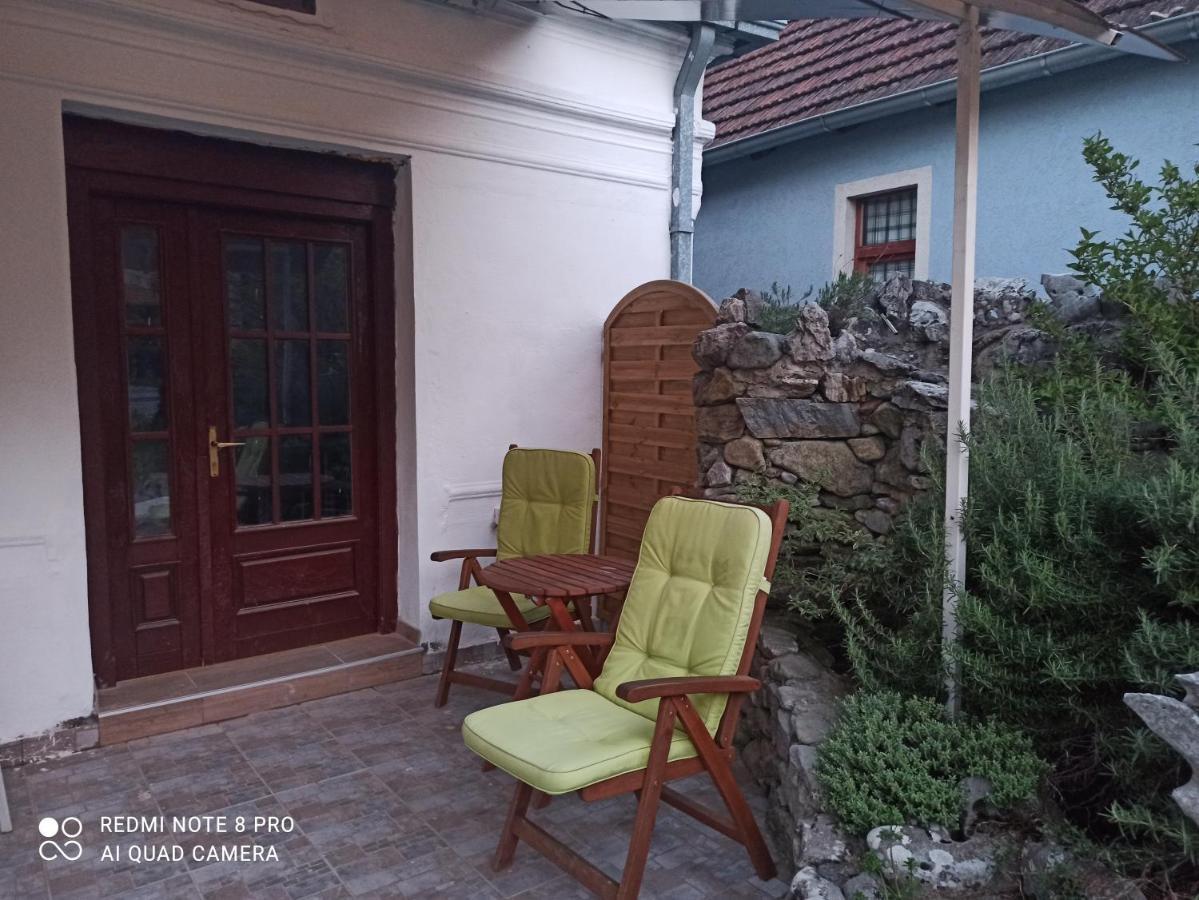 Apartmani Lina Ribarska Banja Exteriér fotografie