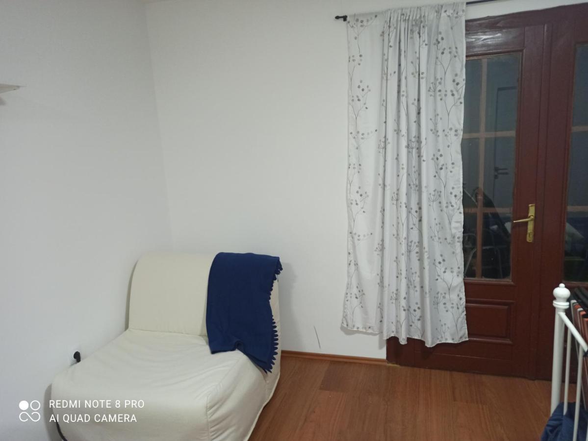 Apartmani Lina Ribarska Banja Exteriér fotografie